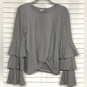 Belle sky black & white striped top, size M, NWOT